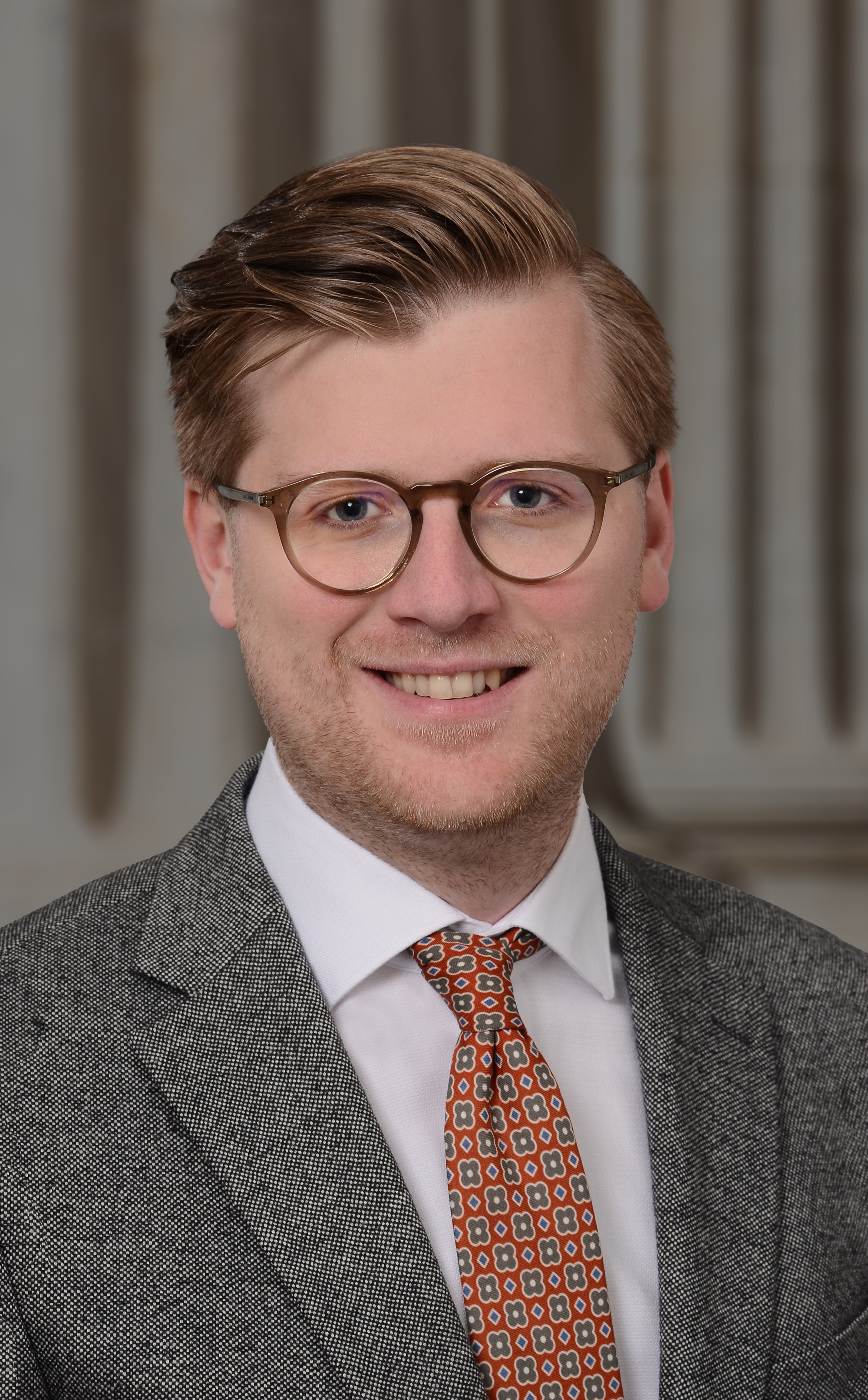 Dr. phil. Simon R. Bürcky, M.A.